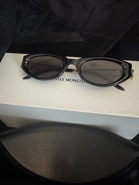 GENTLE MONSTER sunglasses